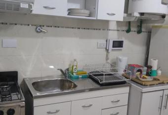 V&V allows 18 year olds to book a room