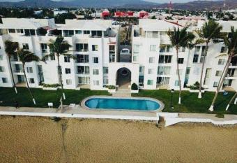 Departamento en casa has Balcony rooms