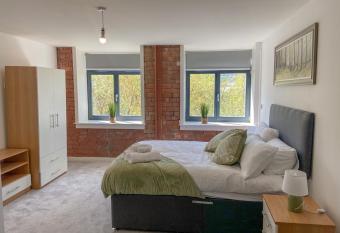 202 Conditioning House allows 18 year olds to book a room