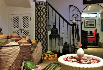 Dar Sultan allows 18 year olds to book a room