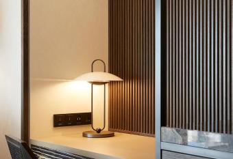 Grand InterContinental Seoul Parnas, an IHG Hotel allows 18 year olds to book a room