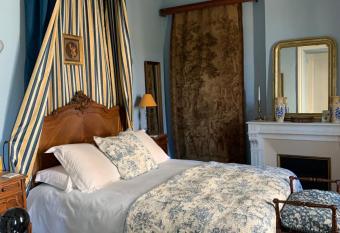 La Maison du Magistrat has Balcony rooms