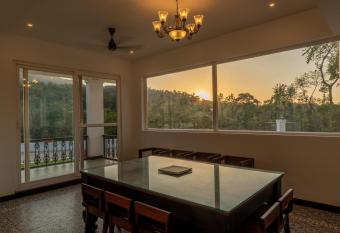 Ferme Serene by Roamhome allows 18 year olds to book a room