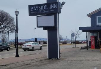 Bayside Inn allows 18 year olds to book a room