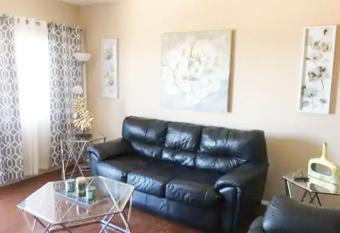 Lovely and Cool Hideaway Located in Midtown Tucson allows 18 year olds to book a room