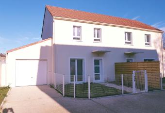 HOMESWEET has Balcony rooms