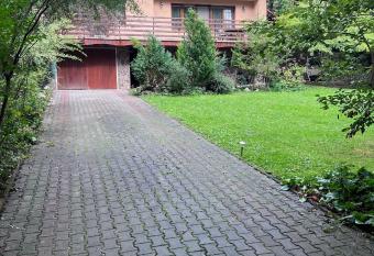 Villa Romana has Balcony rooms