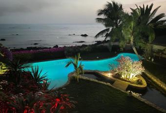 Au bord de l eau has Balcony rooms