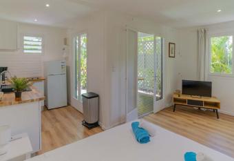 Perle des Cara  bes allows 18 year olds to book a room