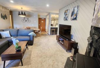 New listing! - Great location, mountains view, walk to ski lift has rooms with a private hot tub