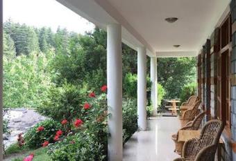 Eagle Homestay has Balcony rooms