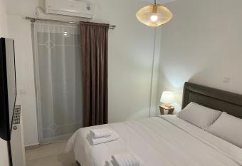 Alpha Apartment has Balcony rooms