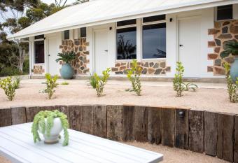 Cobble + Stone allows 18 year olds to book a room