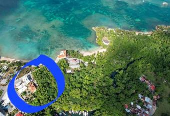 Relax in front of beach! 3 bd condo with rooftop! has Balcony rooms