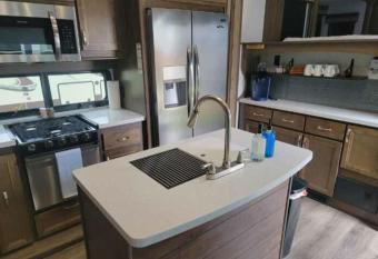 Crystal Beach vacation getaway allows 18 year olds to book a room