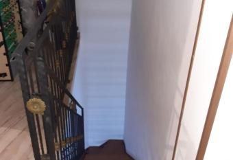 Casa Vacanza allows 18 year olds to book a room