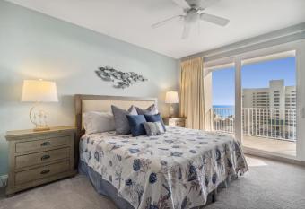 Keep It Beachy at Laketown Wharf #611 by Nautical Properties Vacation Rentals has rooms with a private hot tub