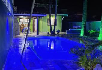 Ch  cara recanto feliz has Smoking rooms