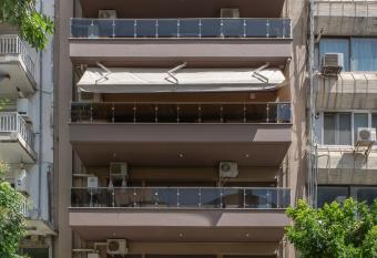 Sigrou 44 has Smoking/Balcony rooms