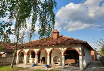 Villa Morava has Smoking/Balcony rooms