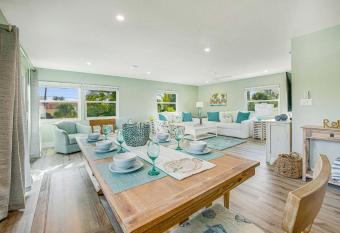 Southern Comfort has Balcony rooms