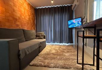 Roca Aparts has Balcony rooms