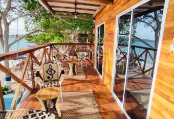 Freedom Beach Club has Balcony rooms