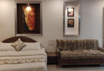 PeachTree Homestay has Balcony rooms