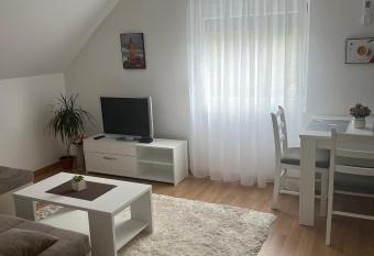 Apartman Biki has Balcony rooms