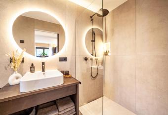 Apartment Maja has Balcony rooms