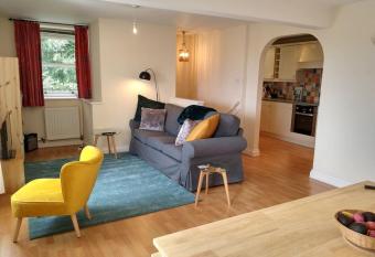 The Lookout has Balcony rooms