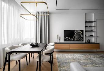 Maplehurst Home allows 18 year olds to book a room