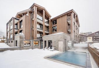 Summit Seefeld has Balcony rooms