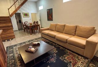 Departamento Completo, 3 habitaciones. Excelente ubicaci  n allows 18 year olds to book a room