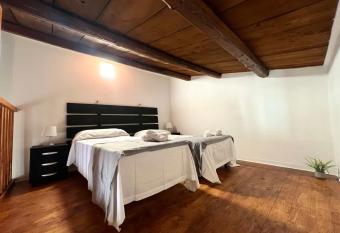 Casa Graziella has Balcony rooms