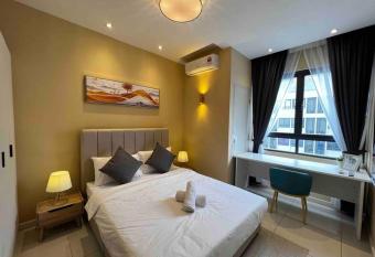 Luxury Soho@ Horizon Suites Sepang Airport KLIA allows 18 year olds to book a room