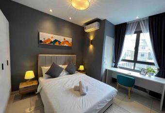 Luxury Soho@ Horizon Suites Sepang Airport KLIA allows 18 year olds to book a room