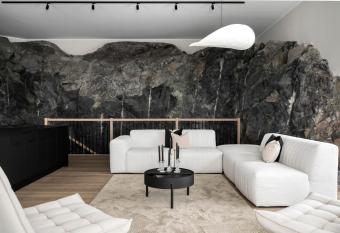 Pellinge Marina allows 18 year olds to book a room