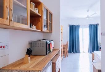 B8 Studio, Apt 22, Mwangani Apartments has Balcony rooms