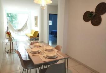 Fabuloso apartamento con balc  n allows 18 year olds to book a room