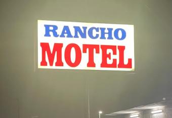 Rancho Motel - Ontario Airport allows 18 year olds to book a room