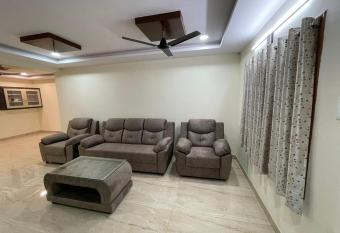 9 BHK in Visalakshi Nagar in Vizag Full Building has Balcony rooms