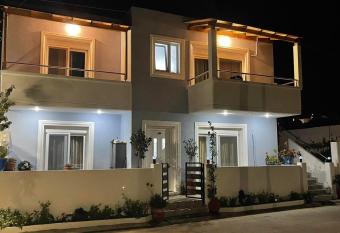 A&J Apartments has Balcony rooms