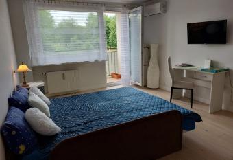 Apartament   l  skie Czelad   50m2, 2 sypialnie has Balcony rooms