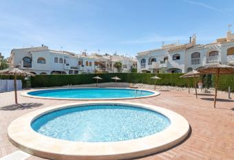 Casa 104 has Balcony rooms