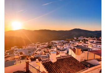 Casa Tranquila has Balcony rooms