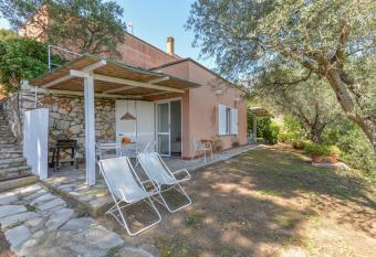 Appartamento Le Terrazze has Balcony rooms