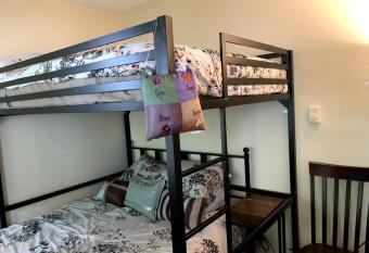 Wellesley Manor House 1910 allows 18 year olds to book a room