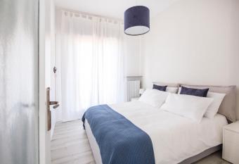 Cucciolina Home Como Lake has Balcony rooms