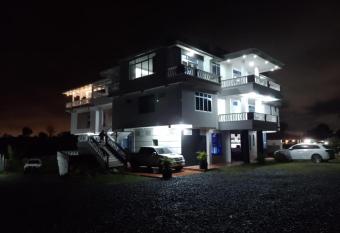 Aparta Hotel Buenavista Condina has Balcony rooms